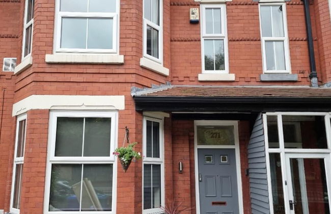 Astonishing House With Outdoor Seating BBQ - Foto 10