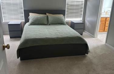 Near Charlotte House (Seasonal Pool) - Photo 8