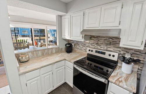 Sea Oats B105 by ALBVR - Pet Friendly - Balcony - Easy Beach Access! - Foto 25