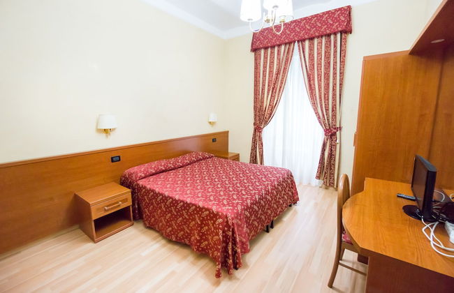 Funny Palace Hostel - Foto 8