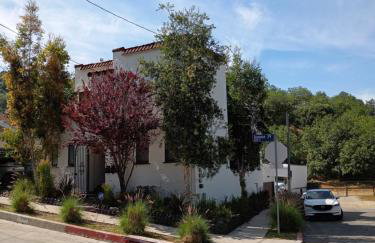 2 Bedroom Apartments Near Downtown LA and Dodger Stadium Sleeps 4 to 8 - Foto 54