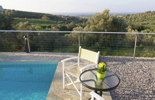 Villa in Agia Triada With Pool & Near Beach - Foto 12