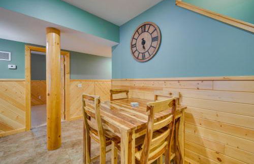 Lakefront Wisconsin Cabin with Boat Dock! - Foto 25