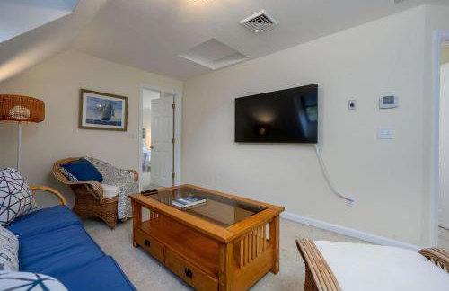 Pool, Central AC, Walk to Harwich Port Beach - Photo 9