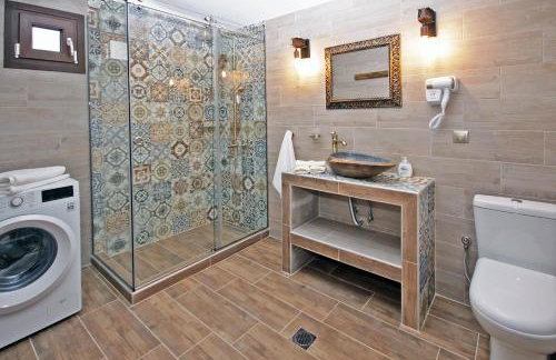 Patiria House - Photo 14