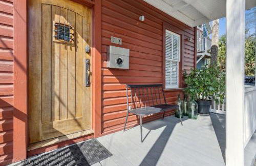 Rare Downtown Oasis | Private Pool + Parking - Foto 34