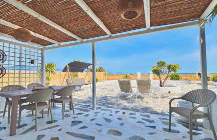 Unique Beachfront Cottage House - Private Garden - Foto 5