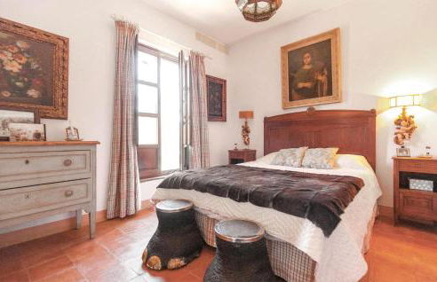 Gorgeous Home In Higuera De La Sierra - Foto 24