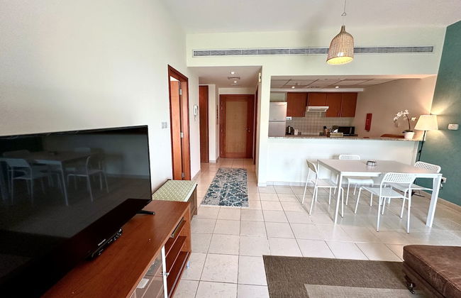 Lux BnB I Turia Tower I Lake & Garden View - Photo 16