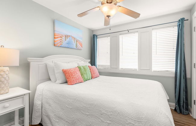 Captains Watch Condos - Foto 17