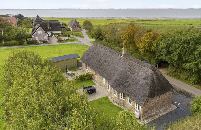 "Syra" - 20km from the sea - Foto 1