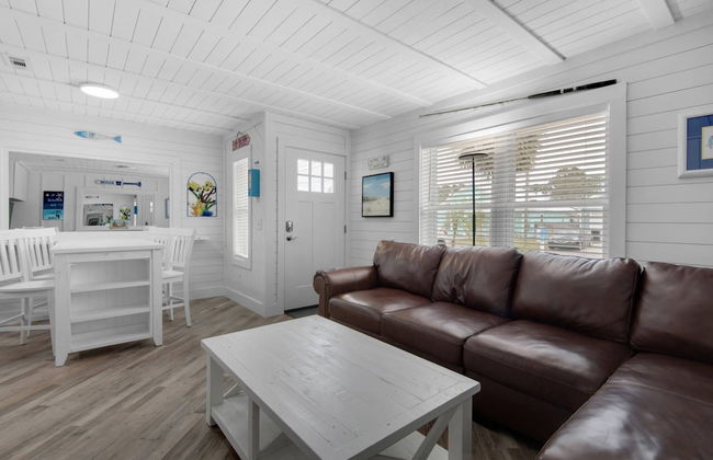 Sunset Escapes B - Photo 33