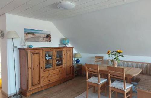 Große, helle Wohnung mit sonnigem Balkon - Photo 15