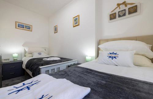 Morecambe Bay Cottage- Hot Tub/ Jacuzzi/sauna - Photo 33