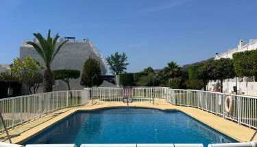 Duplex en urbanización con piscina comunitaria y wifi - Foto 4