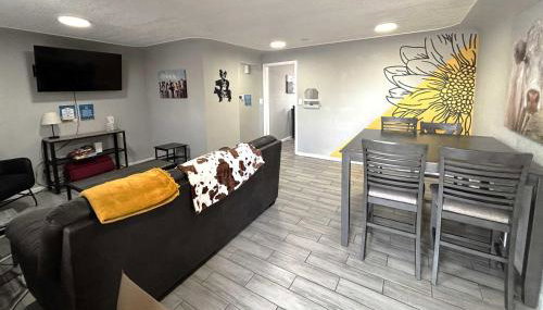 Arvada Private Family Home with Two King Beds - Foto 2