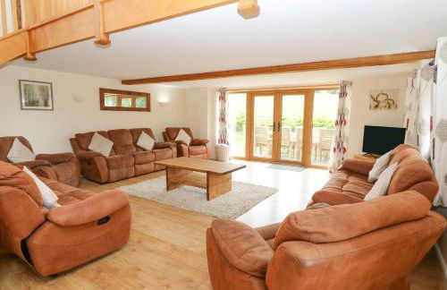 The Stables - Photo 7