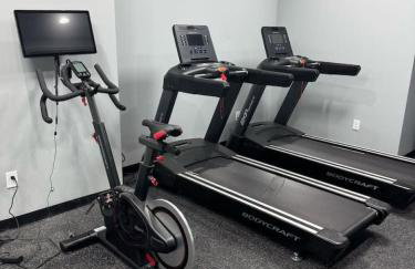 Albany Studio with Kitchen, WiFi, Gym and Game Room Near Capitol - Foto 26