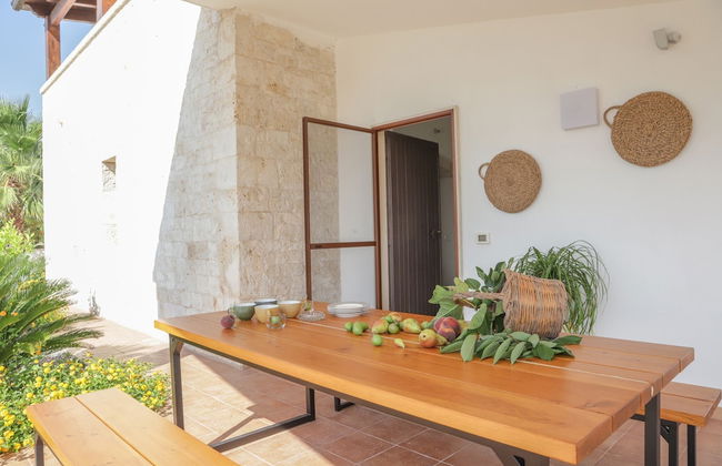 TD Trulli Saveni Trulli with Pool Near the Centre - Foto 32