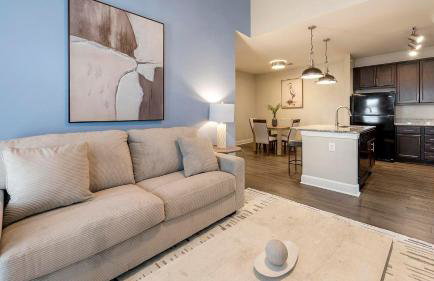 Landing Stylish 3BD Clubhouse Gym - Photo 47