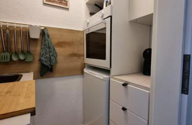 The Golden Pelican - Photo 6