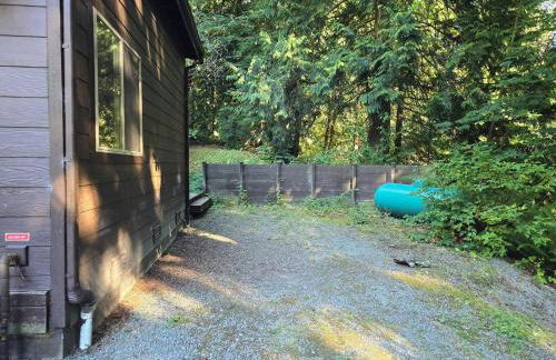 Secluded Off-Grid Retreat> Cabins+Hiking+Waterfall - Foto 22