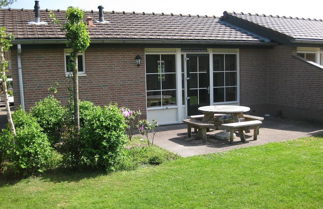 Semi-detached Bungalow with Dishwasher near Veluwe - Photo 1