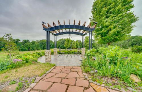 Hot Tub and Trail Access Spacious Stockholm Retreat - Photo 33