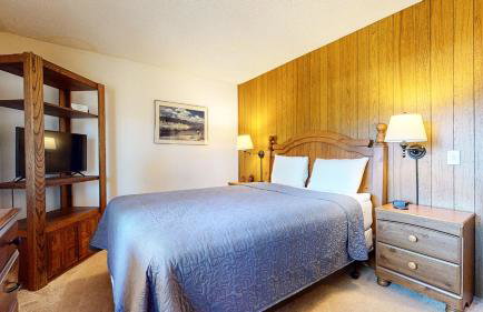 Chateau Blanc #25 Condo - Photo 28