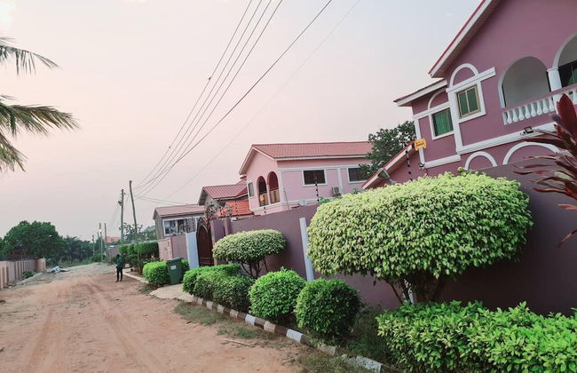 Gorgeous, Quiet & Comfy-close to Highway-parking - Foto 19