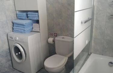 Greek Style Ground Floor Apartment & Pool - Foto 16