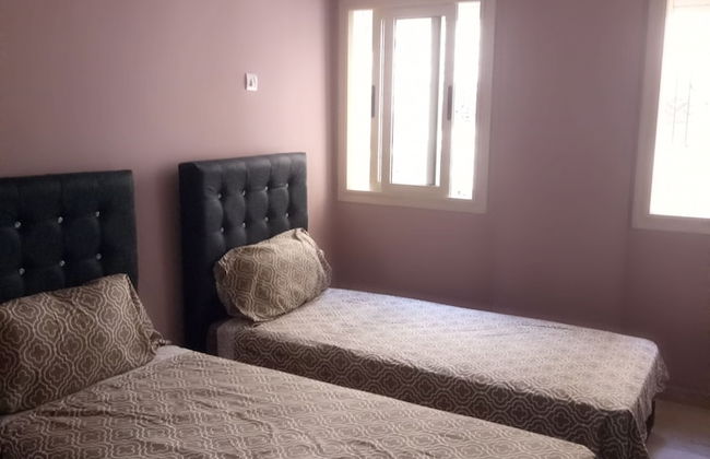 Apartment With Terrace - Photo 5