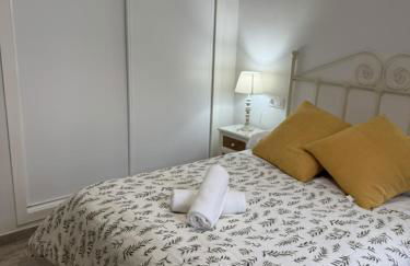 Apartamentos La Gruta de Aracena con patio - Foto 11