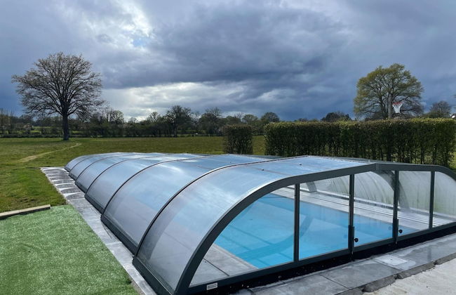 Beautiful Holiday Home With Swimming Pool - Foto 16