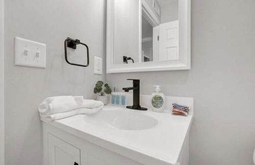 The Schumacher Place - NEW 2 BR - Foto 27