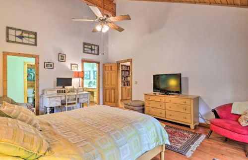 Cold Mountain Reflections Cabin with Game Room! - Foto 11