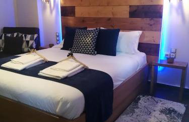 REST On The Pedestrian Street - Photo 8