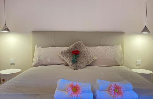 Estudio de diseño con piscina by Gloove - Foto 5