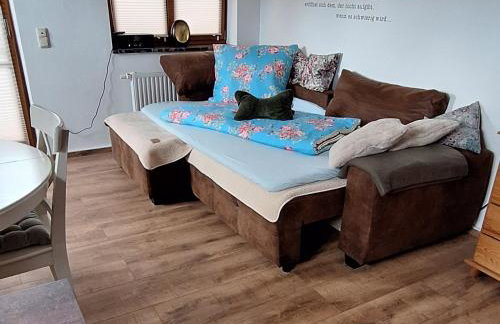 Ruhige Ferienwohnung Nussbaum mit kostenlosem Parkplatz ideal für Monteure, Geschäftsreisende, Paare & Durchreisende - Foto 4