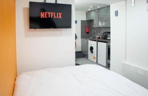 City Centre Studio With Self Check-In Washer Dryer Netflix & WiFi - Foto 4