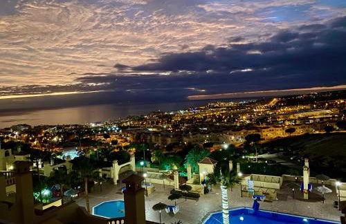 Panoramic view apartment with big terrace - Foto 31