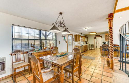 New Mexico Cabin Hideaway with Eagle Nest Lake Views - Foto 7