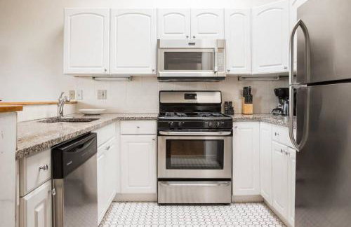 Luxury 4BR 3BA in Fenway w Epic Roof Deck - Foto 7