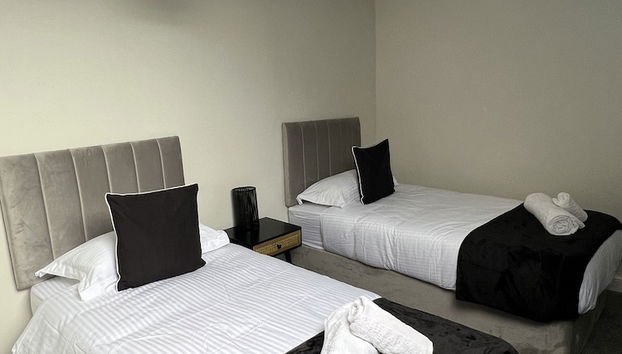 Tynwald Apartments - Foto 5, Habitación