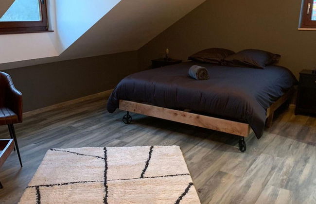 Elegant Family Stay, Wallonia - Photo 4