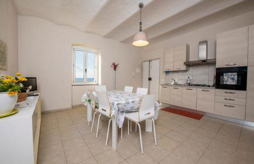 237 - Casa Colombo Riva Vista Mare a 10metri Spiaggia - Foto 2