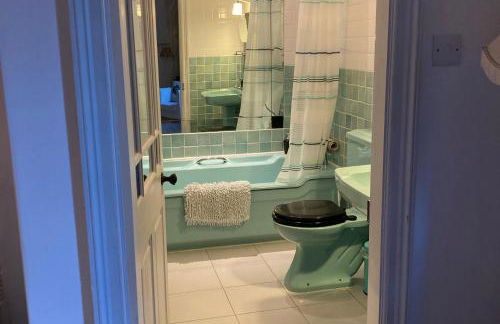 Groves Hall Garden Apartment Whitby - Photo 4