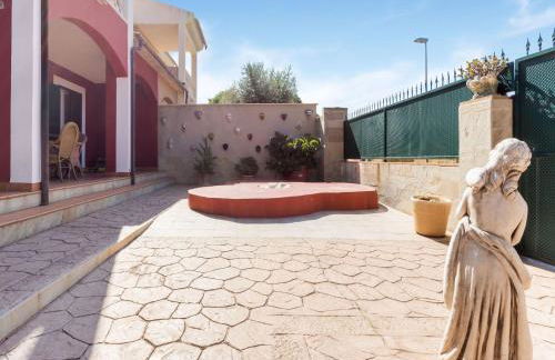 Tranquil Villa Stay in Tolleric - Foto 33