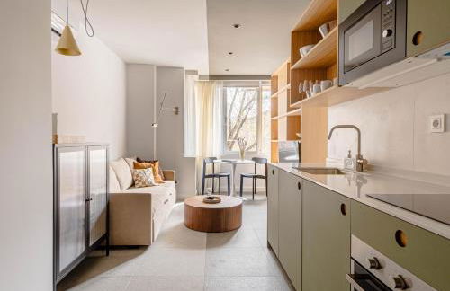 Maravilloso piso cerca al parque del Retiro - Foto 8