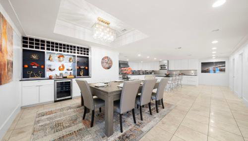 Nr Galleria & Med Center Hot Tub Games WiFi - Foto 5